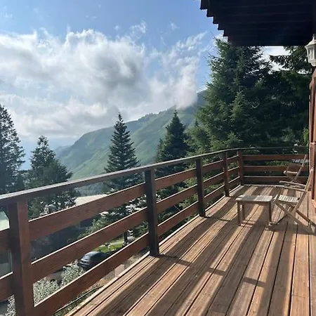 Chalé Grand Pour 10 Avec Vue Magnifique Sur Les Pistes Et Les Montagnes A 10mn A Pied Des Pistes *